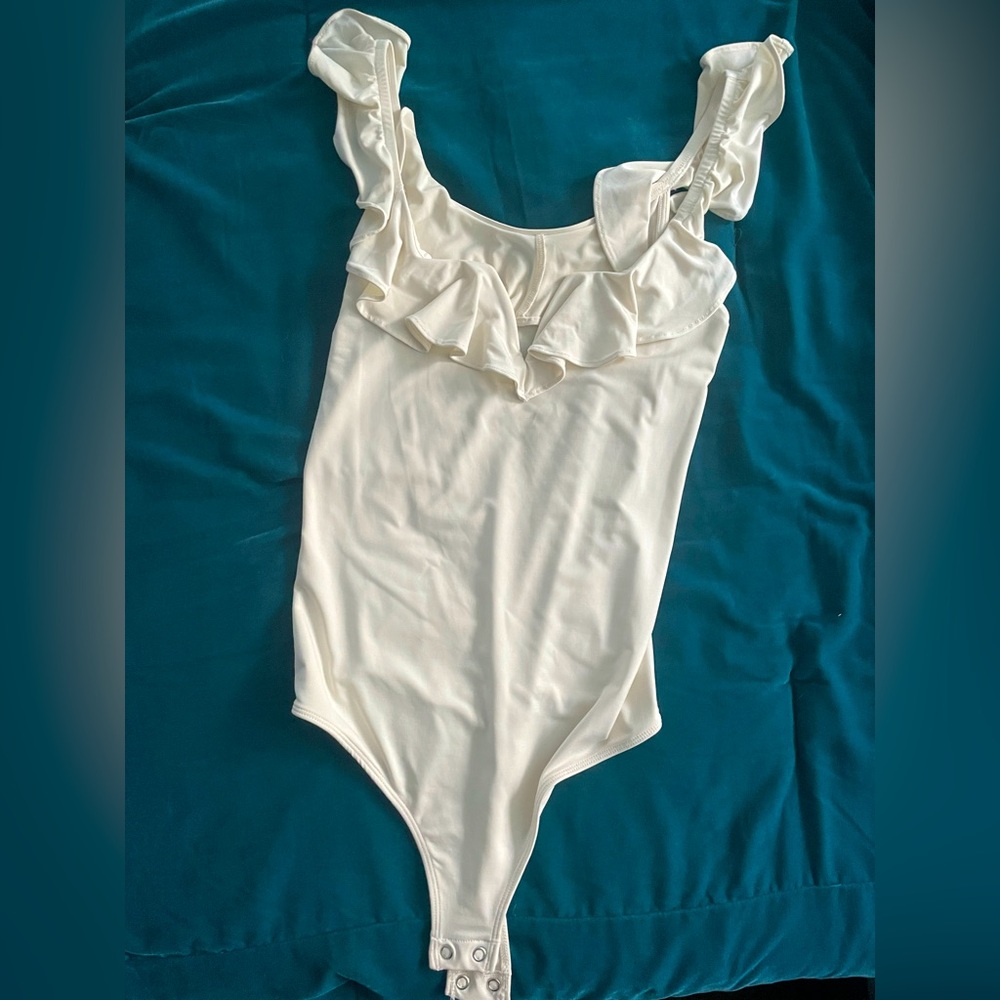 Express body contour cream bodysuit